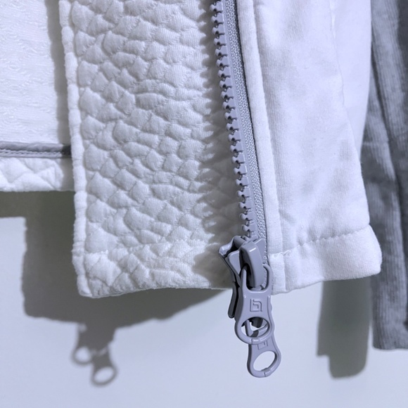 Blanc Noir Croc Jacquard Mixed Knit Hooded Track Asymmetrical Hoodie Jacket - Picture 7 of 16